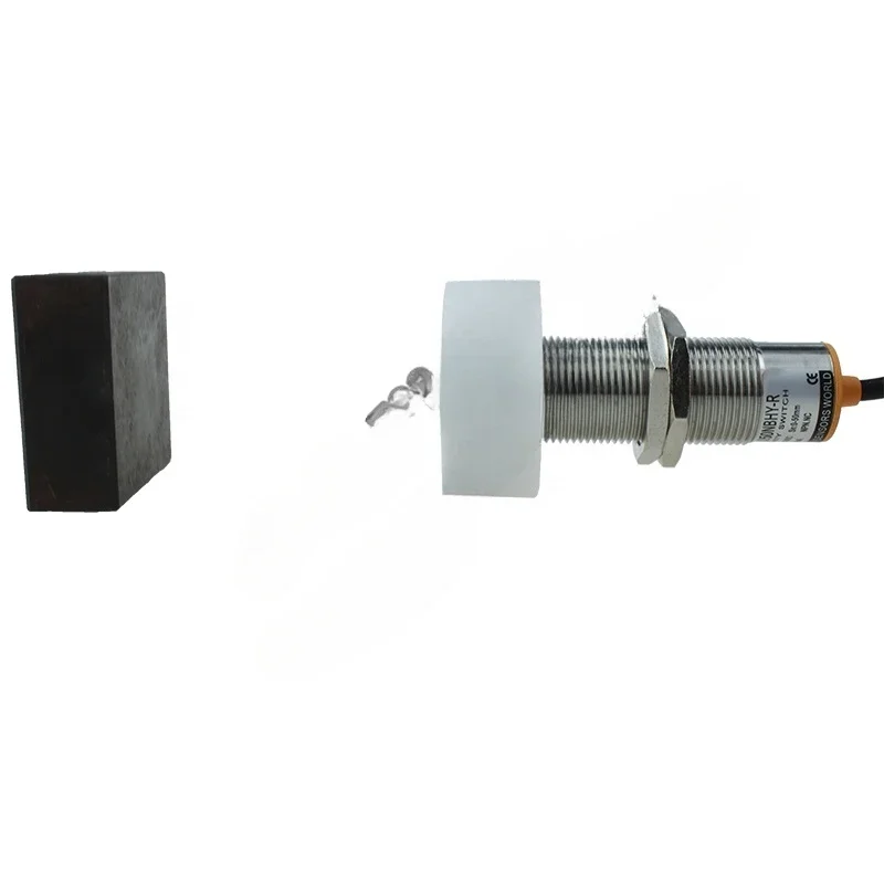 LM480-3050NBHY-R non flush type normally close 3core silicon wire inductive sensor