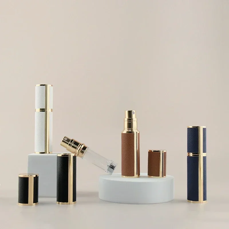 5ML Przenośny Kompaktowy Skórzany Flakon na Perfumy Wielofunkcyjny Atomizer Wielokrotnego Użytku Pusty Atomizer do Perfum na Podróż Butelka z Rozpylaczem 1 szt.