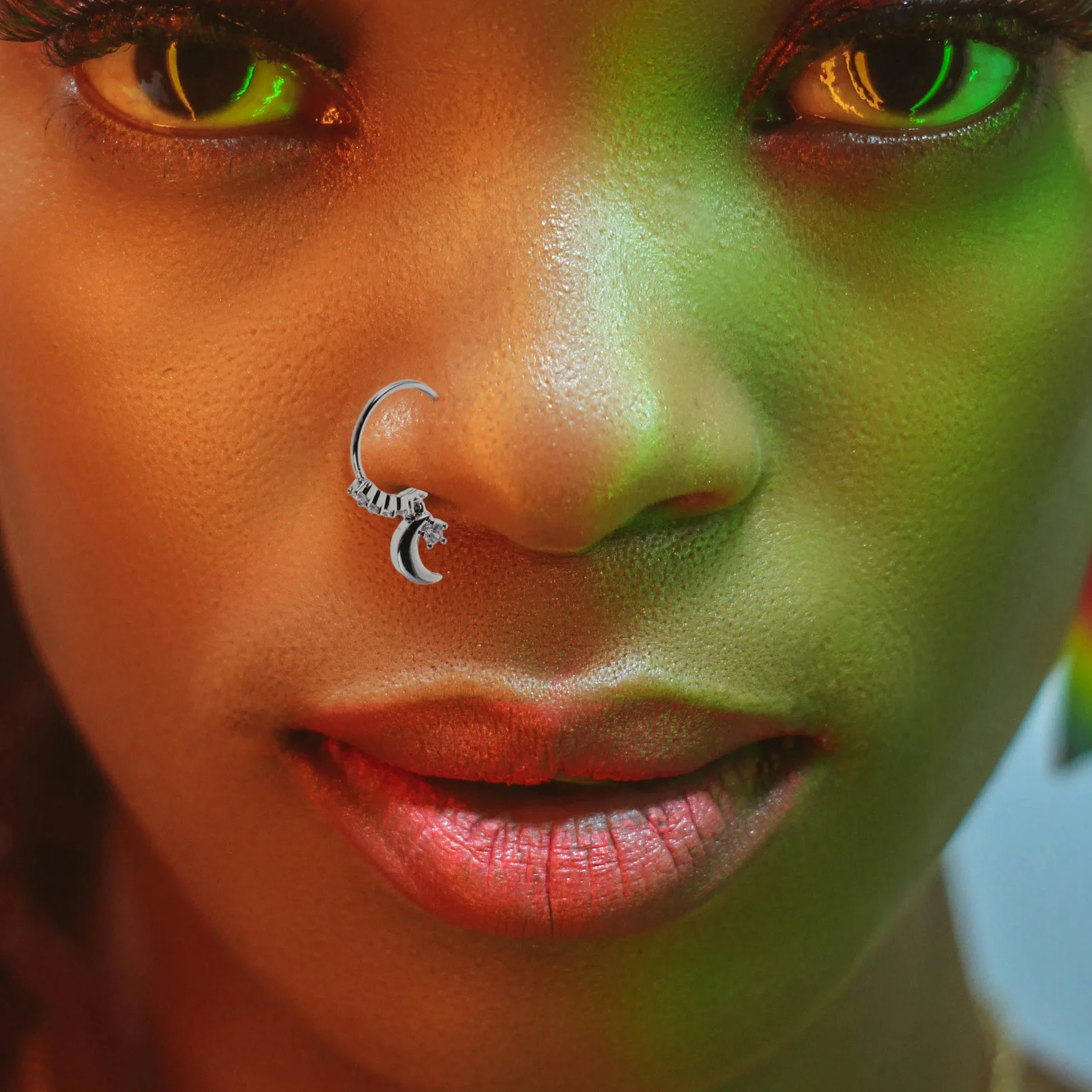 

2 pcs Star Moon Nose Hoops For Women Creative Piercing Jewelry Metal Rhinestones Trendy Unique Nose Rings Decor Gift Fashionable