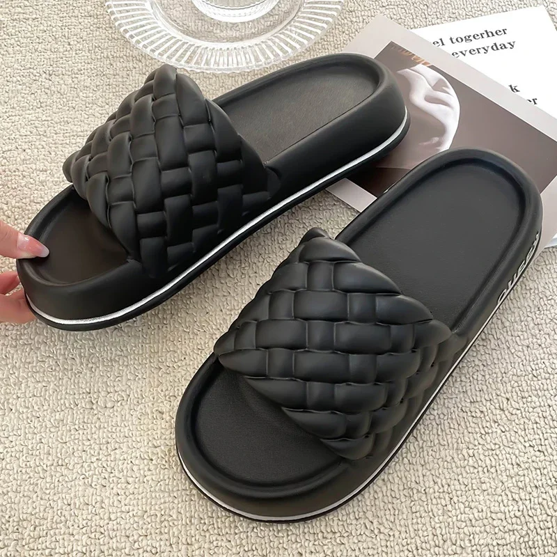 Zapatillas de suela gruesa para mujer, sandalias suaves antideslizantes para baño y playa, zapatos de nube a la moda para verano