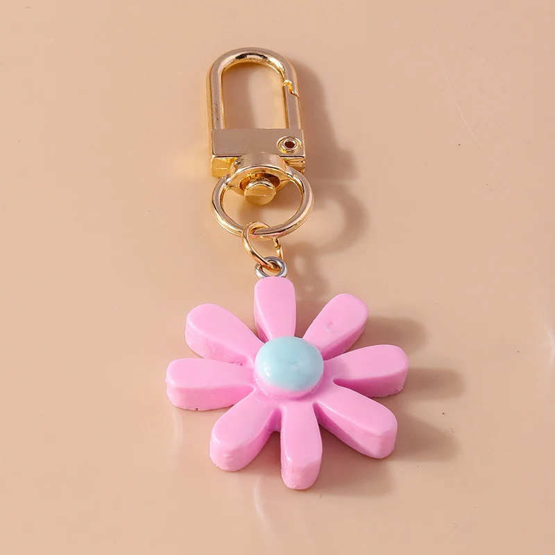 Lovely Candy Color Daisy Flower Keychain for Women Girls Keyring Pendants for Car Keyholder Handbag Decor DIY Jewelry Gifts