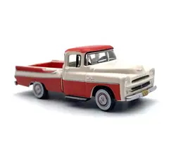 1/87 HO Scale Alloy Car Model D100 Pick-UP 1957 Truck Car Model Train Scene Miniature Collection Sand Table Landscape