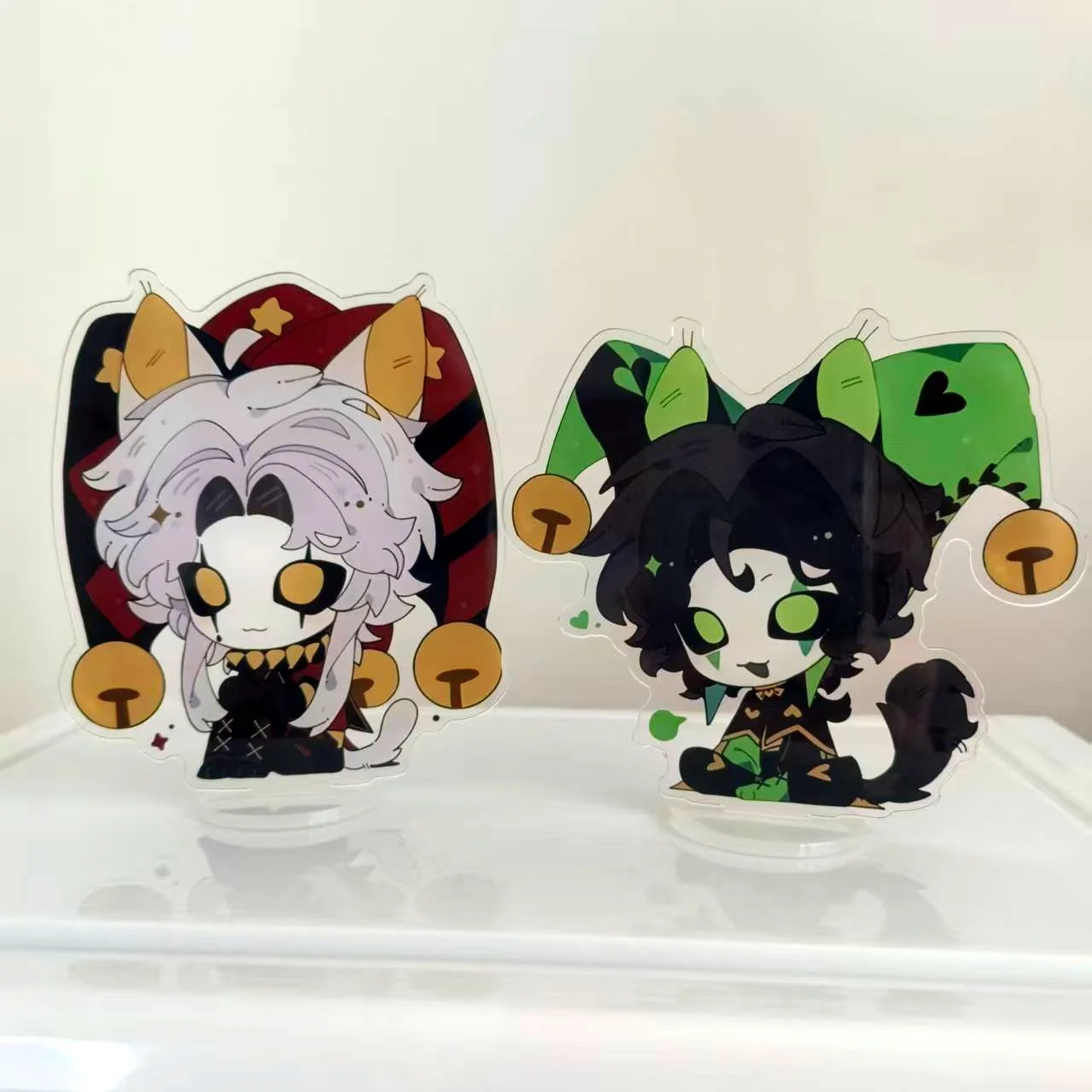Game The Freak Circus Pierrot Harlequin Figure Acrylic Stand  Q Version Standing Plate Desktop Ornament Accessories Props 10cm