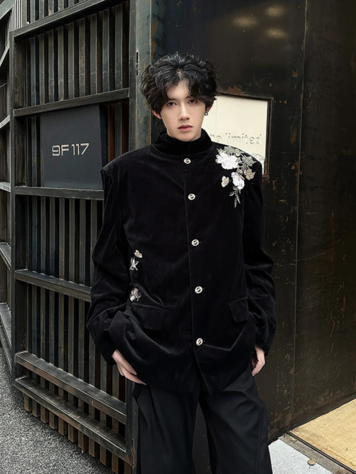 

New Chinese Sle Corduroy Embroidered Pad oulder Stand Collar Men's Suit Jaet Artistic Versatile Haome Zhongan Suit