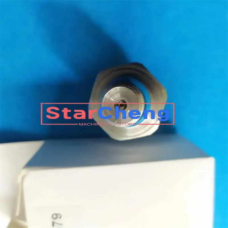 Higher Quality VOE17202579 17202579 Pressure sensor A25F A40F G900 L110H L120G L150G L180G Excavator Accessories