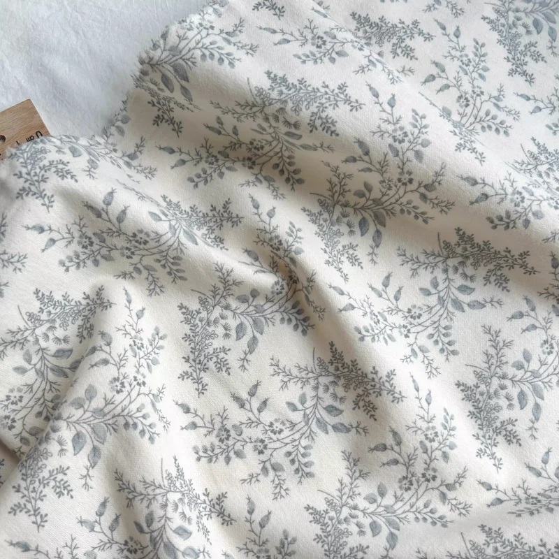 

100x145cm pure cotton fabric, suitable for handmade clothing, sofa covers, cushions, curtains, and DIY fabric products.