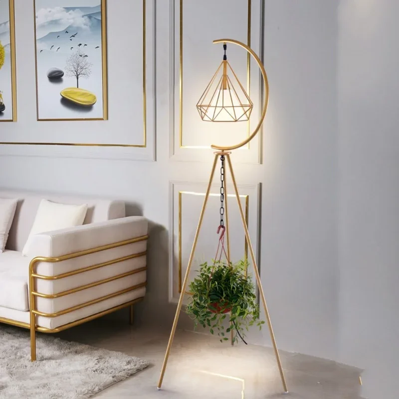 Nordic Modern Black Gold Triangle LED Vertical Floor Lamp Living Room Sofa  Corner Light Decoration Art Bedside Reading Lantern