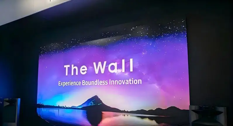 Outdoor Custom Waterproof LED Roll-up Display ScreenSeamless Splicing Indoor P1.86 Full Color LED Display Screen HD Advertising