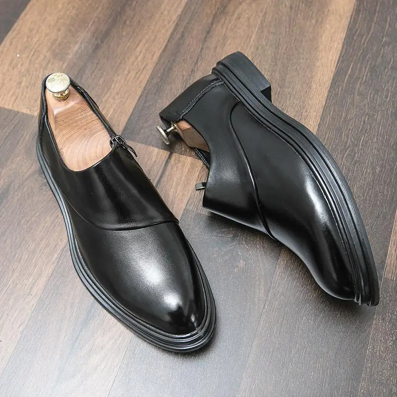 Chaussures en cuir de style coréen pour hommes, chaussures de bureau classiques rétro décontractées britanniques, chaussures de fête pour garçons, recommande d'augmenter les loisirs, noir