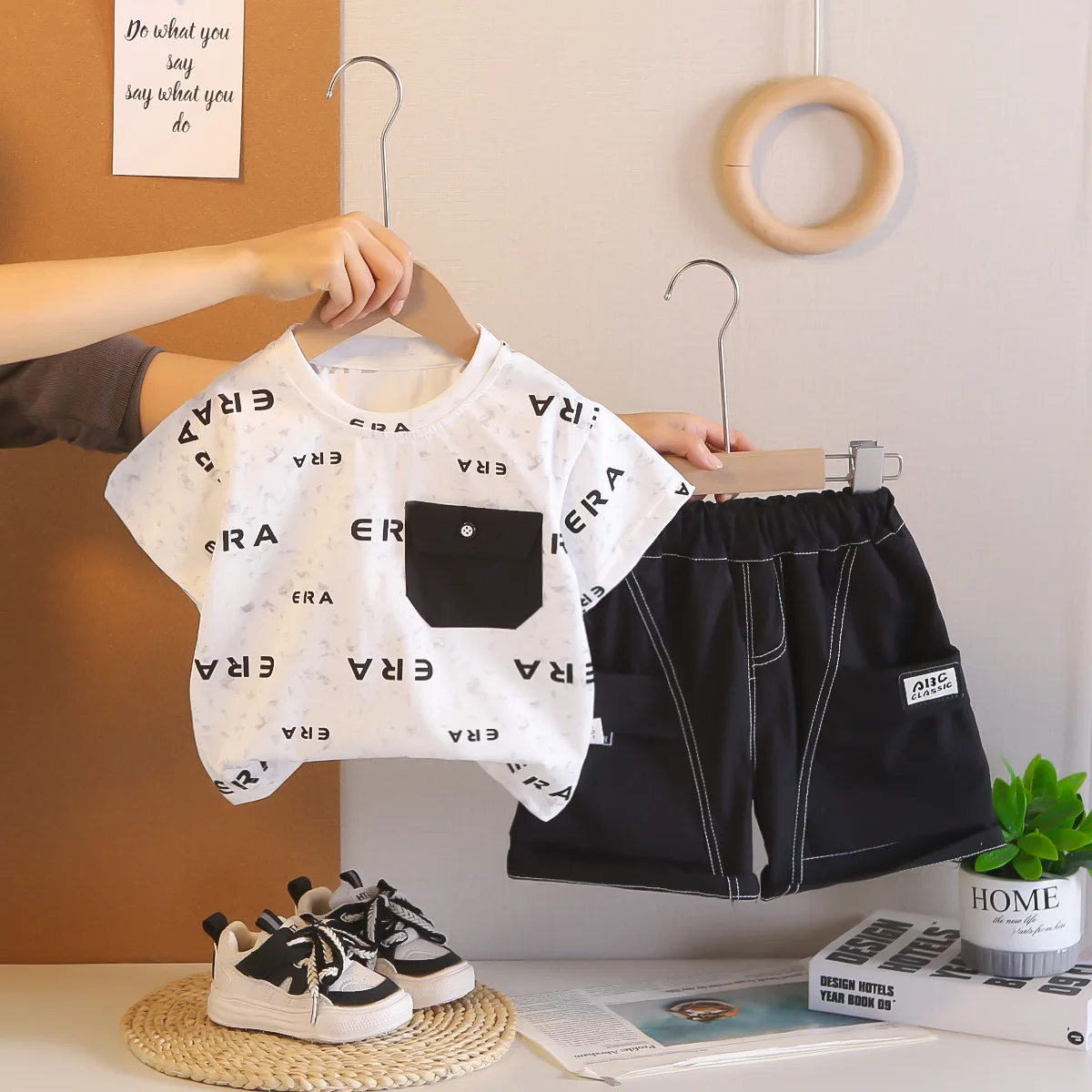 2025 New Summer Baby Boy Clothes 2 Piece Set All Over Letter Print Tee and Elastic Waist Cargo Shorts Kids Streetwear Outfits