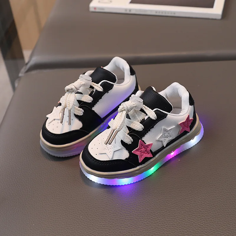 2024 Spring New LED Children Glowing Shoes Baby Luminous Sneakers Boys Girl Lighting Running Shoes Kids Breathable Mesh Sneakers