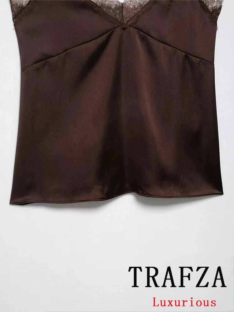 KONDALA-Tops de encaje satinado marrón para mujer, Tops cortos sexys y elegantes con cuello en V y espalda descubierta, Tops de fiesta para Club nocturno de otoño 2025