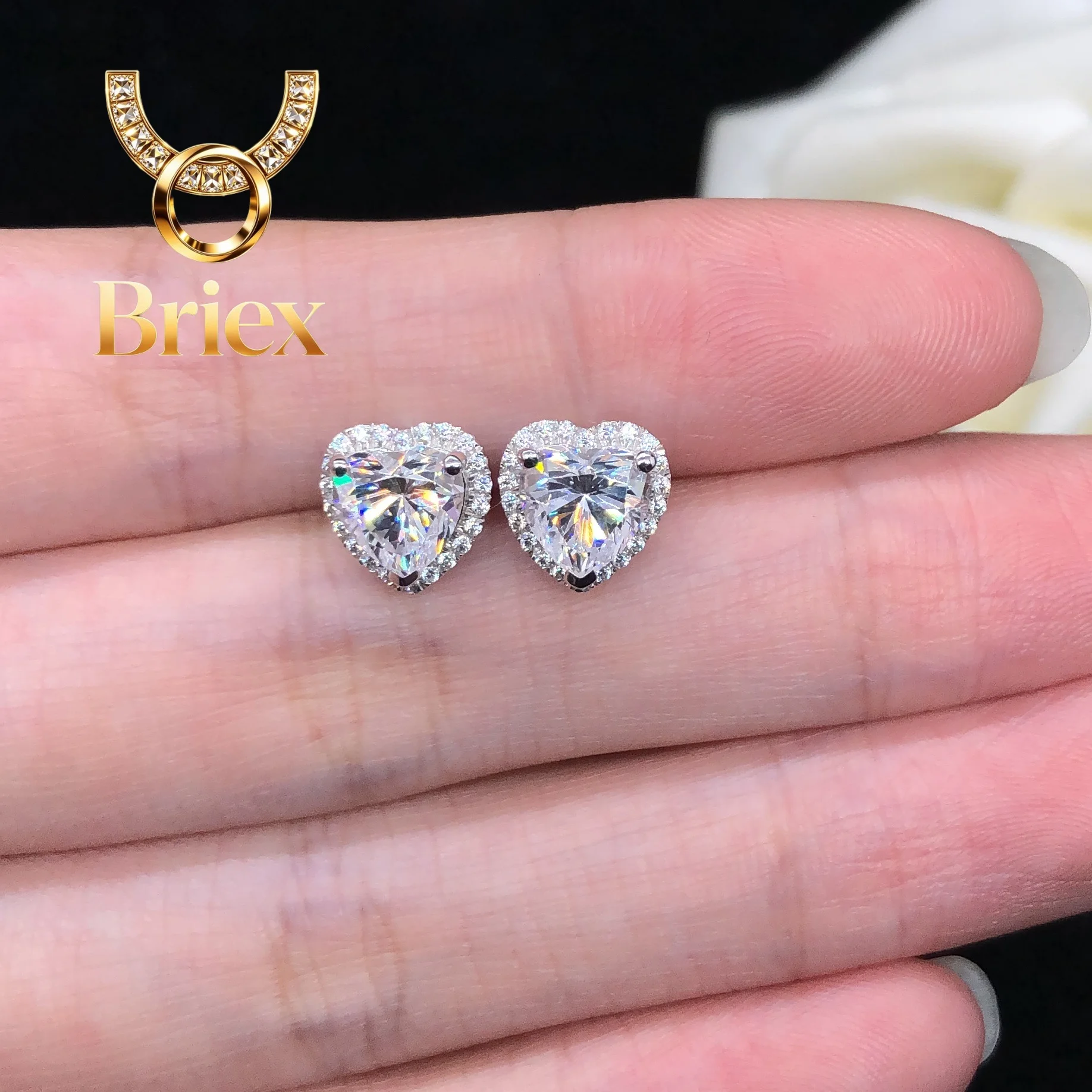 

Briex Jewelry 0.5-1-2Ctw 5.0-6.5-8.0 mm each Heart Cut D Color Moissanite Women Earrings 18K White Gold Engagement Fine Jewelry