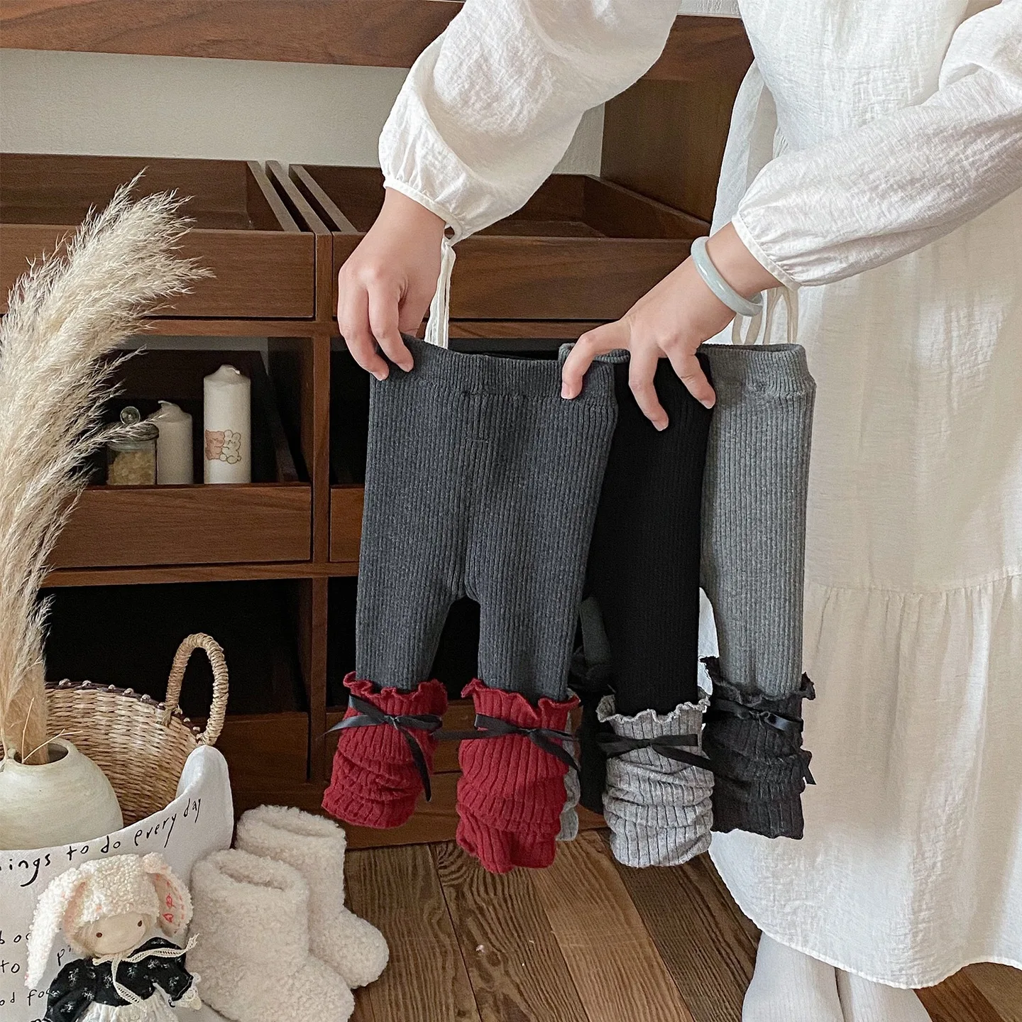 2025 Autumn and Winter New Style Baby and Toddler Plush Thick Leggings, Women's Baby Versatile Stacking Socks Pants