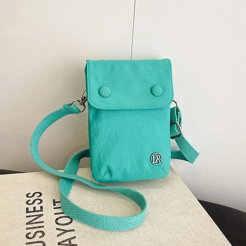 

Холщовая сумка для мобильного телефона 2025 года для женщин, нишевый дизайн, мини-красный конверт, модная пригородная сумка через плечо на одно плечо