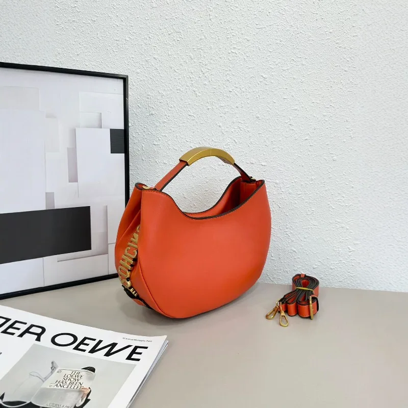 Casual crescent moon handheld women's bag 2026 new simple decorative shoulder messenger women's bag - view 4