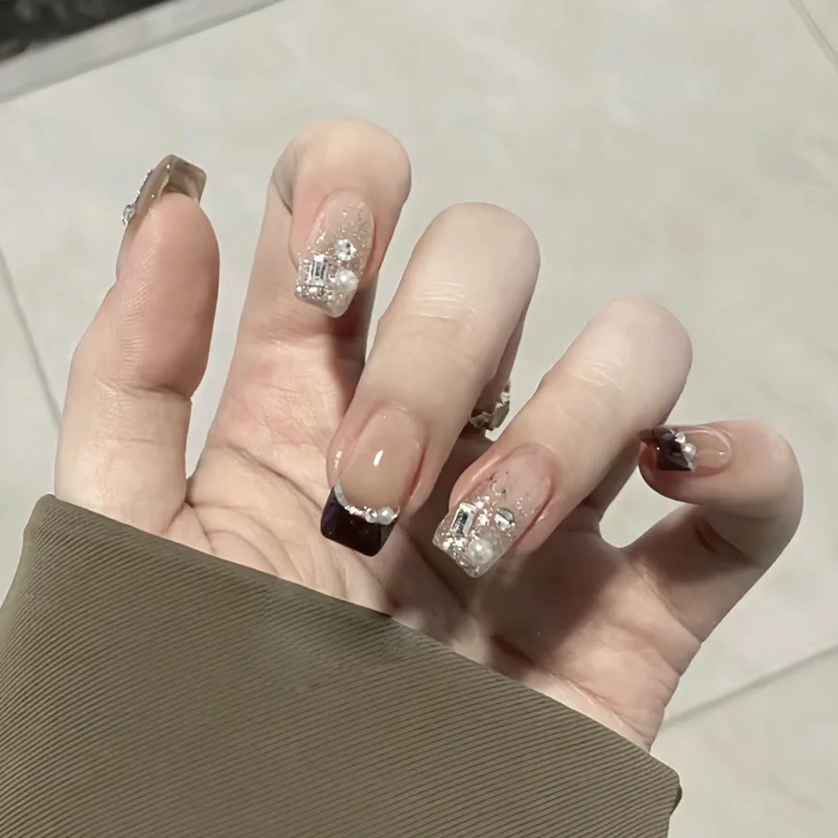 Glitterpoeder Strass Nail Art Draagbaar Naakt Nepnagels Modieus Afneembaar Afgewerkt Kunstnagels Druk op nagels met lijm