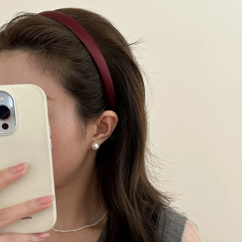 

Thin Satin Hairband Solid Color Elegant High Crown for Women Non Slip Daily Wear Face Wash Hair Accessories Versatile Style