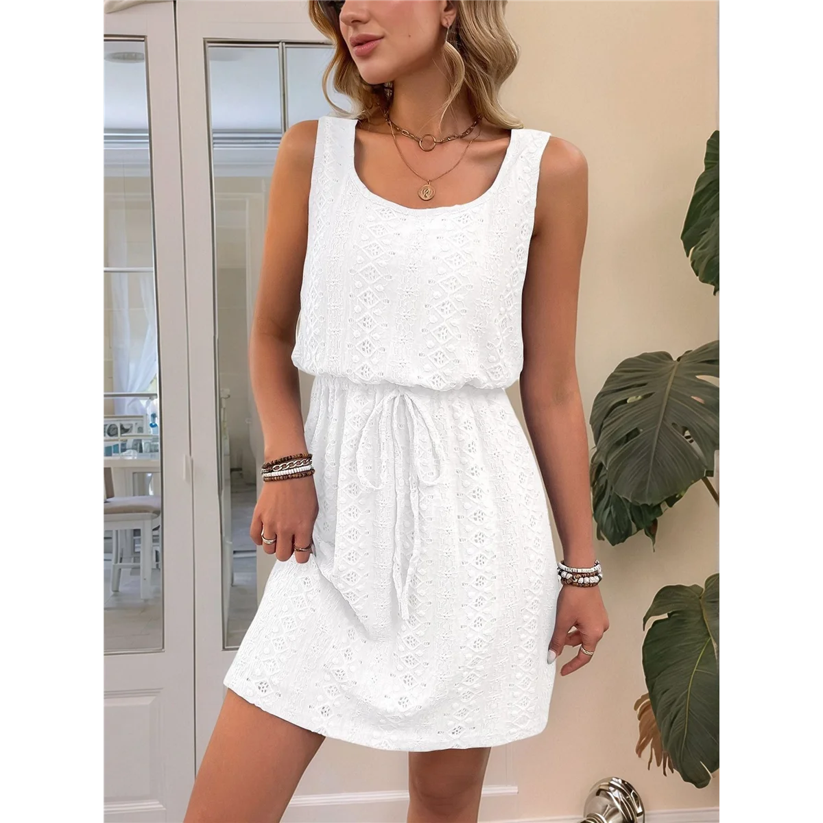 女性中空アウトテクスチャード巾着ミニドレスホワイト M