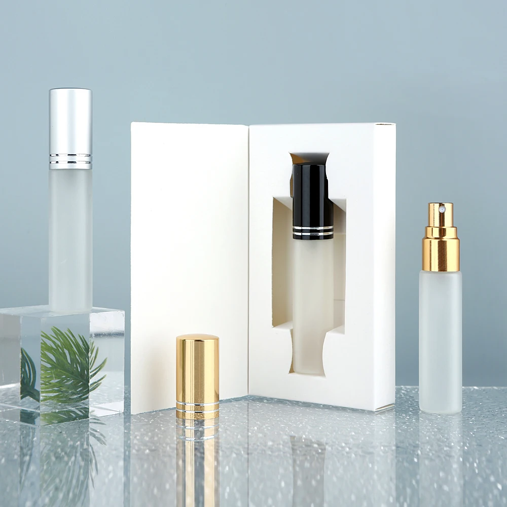 30 SZTUK 10ml wysokiej jakości matowych białych szklanych butelek na perfumy z rozpylaczem, drobna mgiełka, szczelne, wielokrotnego użytku, z wykwintnymi pudełkami