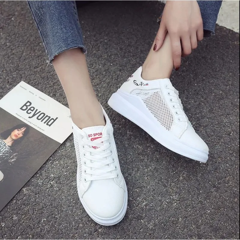 Fashion Summer Casual White Shoes Cutouts Lace Canvas Hollow Out Breathable Comfort Shoes Women\'s Embroidered Sports Shoes