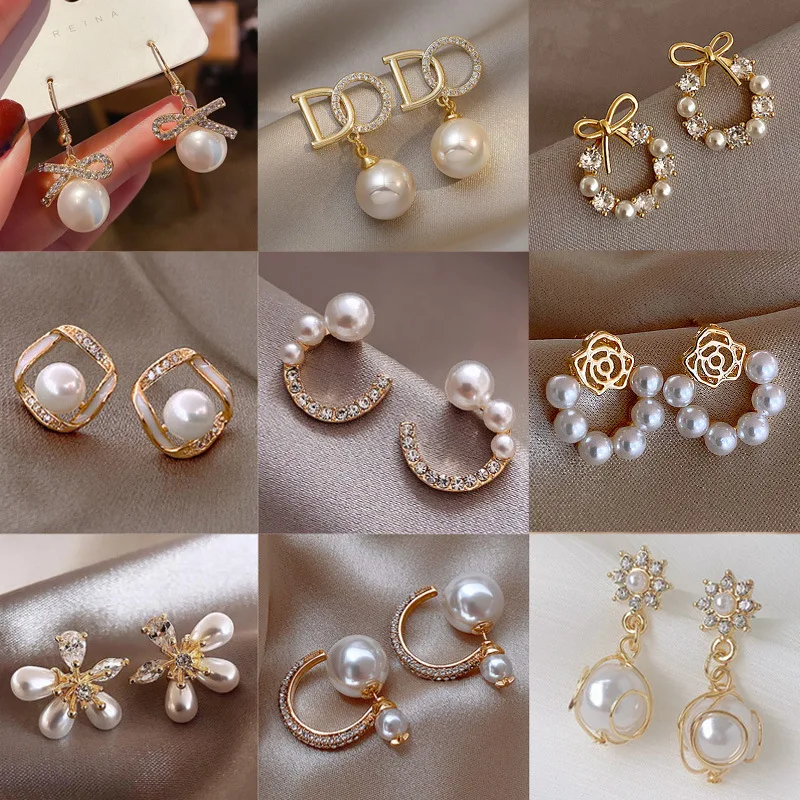 New Fashion Imitation Pearl  Design Unusual Stud Earring For Women Gold Color Charm Versatile Elegant Wedding Jewelry Gifts