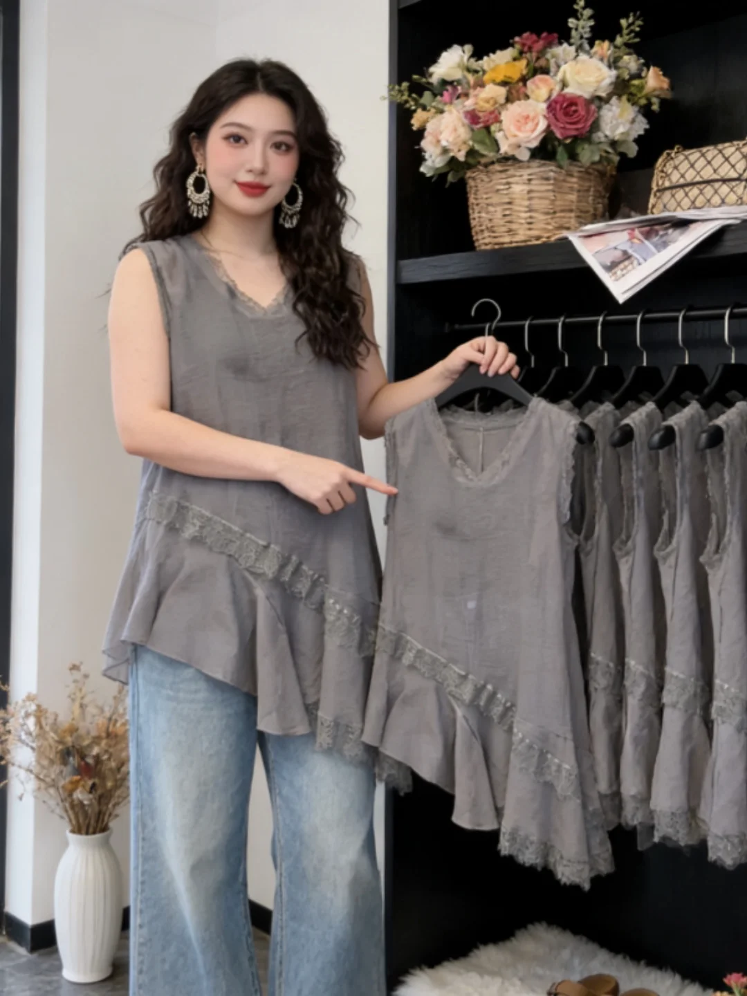 Korean Style Irregular Grey Lace Patchwork Vest Extra Large Loose Slimming Sleeveless V-Neck Top for plus Size Women