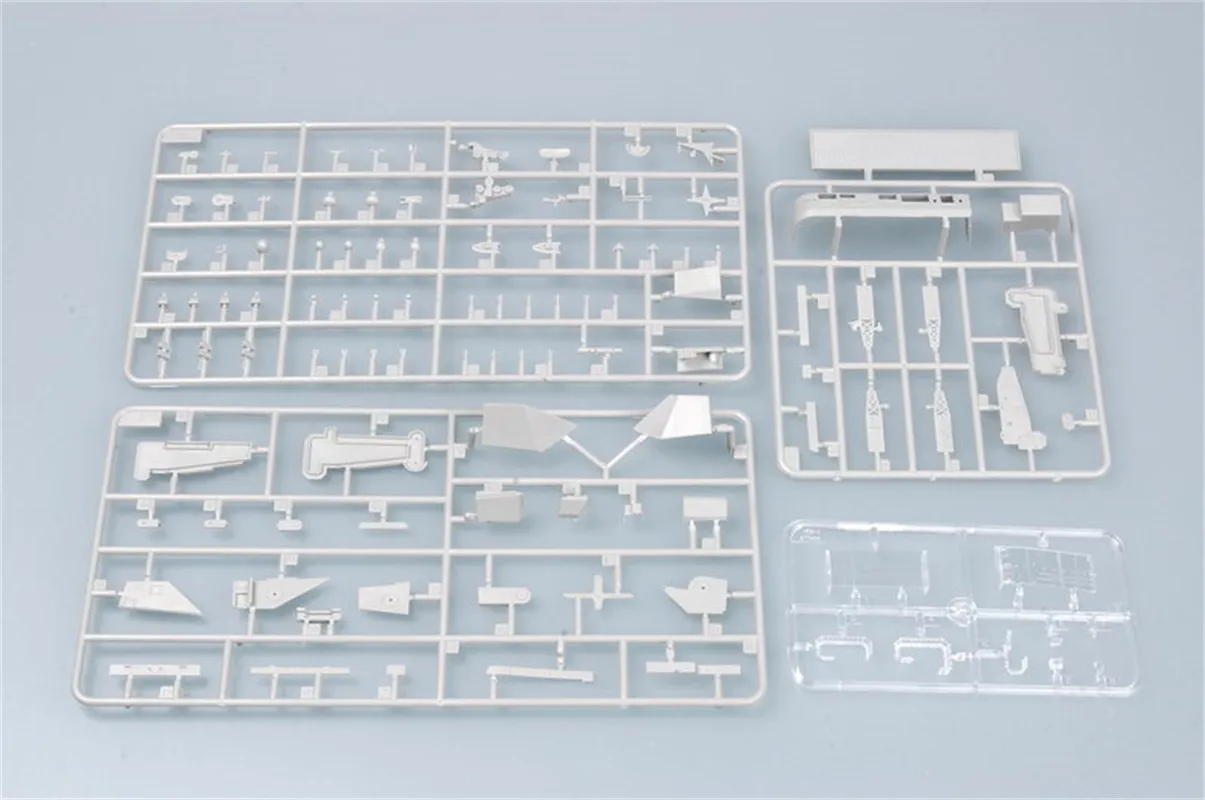 Trumpeter 1/700 Scale USS ABRAHAM LINCOLN CVN-72 Military Plastic Assembly Model Building #05732 - Image 4