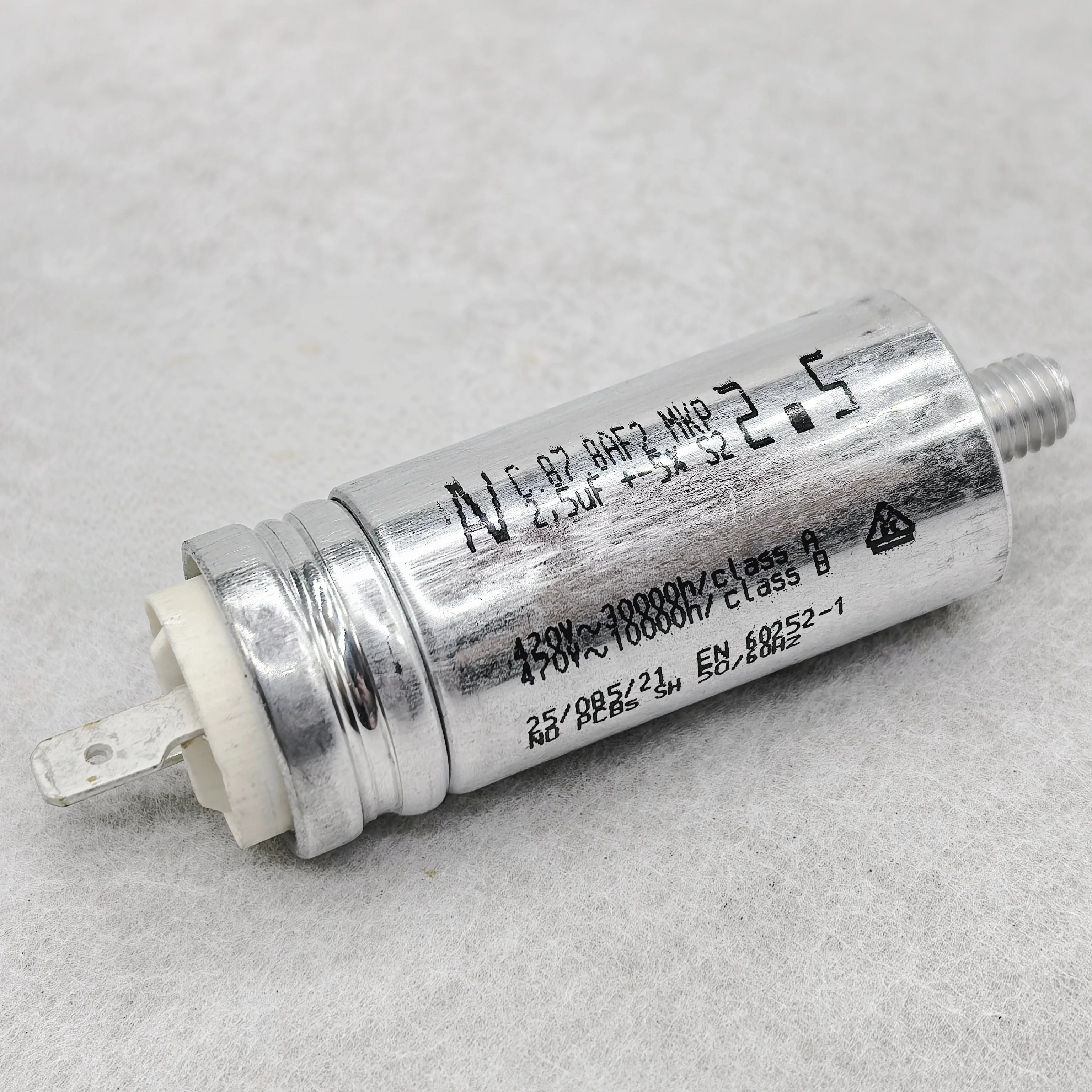 New original C.87.8AF2 MKP 2/4/5/6/8/12/2.5UF 420V - 30,000 hours / CLASS A  470V - 10,000 hours / CLASS B imported capacitor