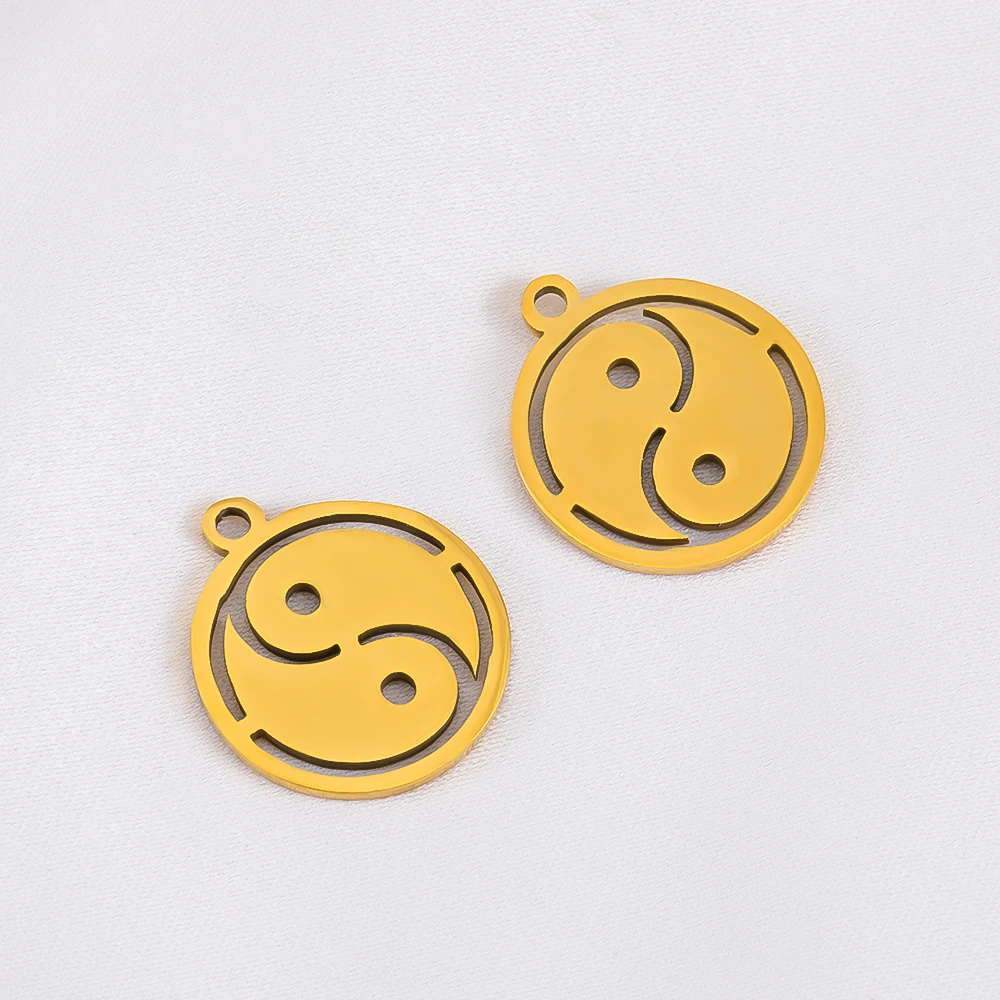 Colgantes de color dorado calados de acero inoxidable 304, 2 uds., con corazón, mariposa y gato en forma para collar DIY, accesorios de joyería