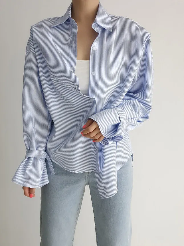 

Новое весеннее поступление, женский свободный длинный кардиган на пуговицах с шикарным дизайном в синюю полоску в корейском стиле