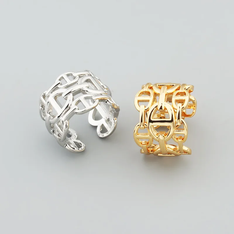trendy cool new products, bare body three-layer hollow pig nose ring opening average size men's and women's temperament jewelry - view 3