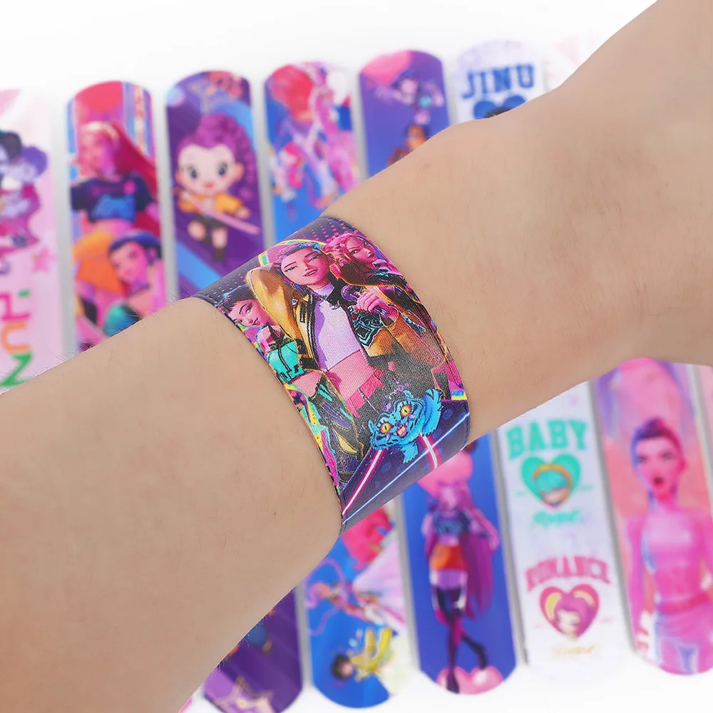 12/24/36 Uds Kpop Demon Hunters Slap pulseras favores de fiesta pulseras a presión regalos de fiesta de cumpleaños suministro de decoración regalos de navidad