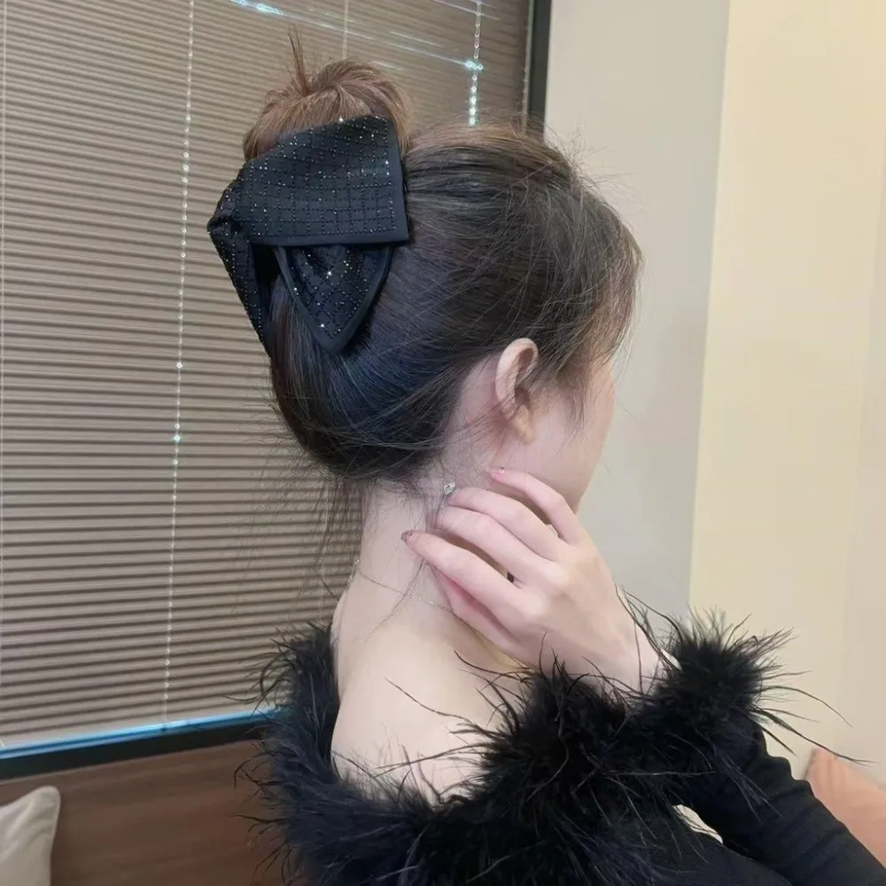 

New Black Fabric Memorial Black Hair Claw Big Bow Temperament Claw Clamp Elegant Hairpins Hair Ornament Women Headwear