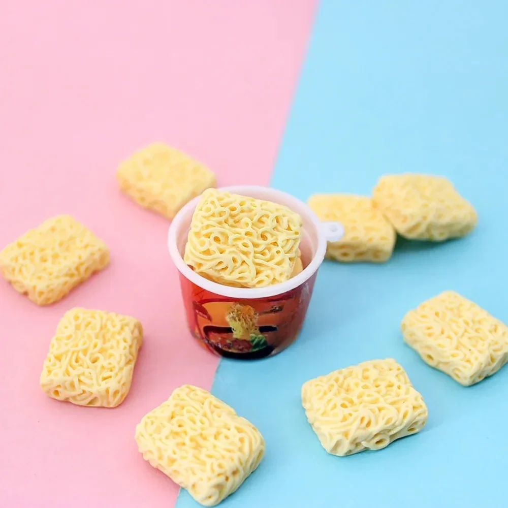 10pcs Miniature Instant Noodles Model Simulation Kitchen Food Decoration House Realistic Ramen Accessories Kids Daily Small Toys