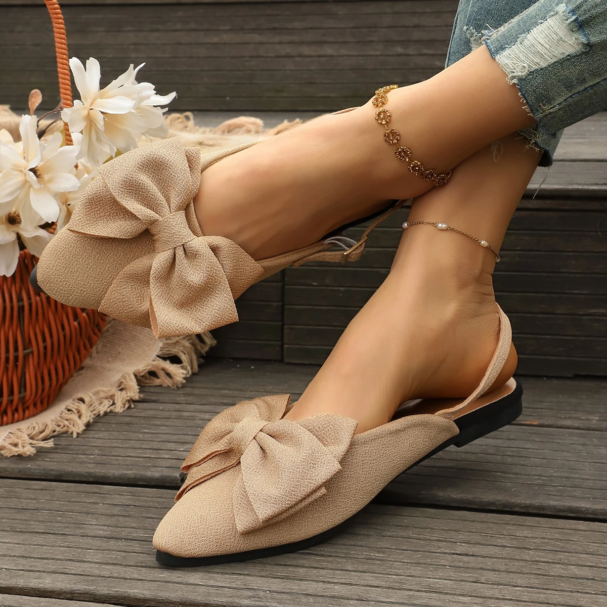 Elegante Slingback-Flats mit Schleife und spitzer Zehenpartie, leicht und vielseitig, ideal für Pendler, Dates und Wochenendveranstaltungen. – Detail 6