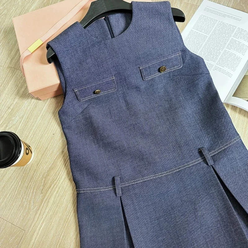 فستان جينز أمريكي عتيق الطراز بخصر مرتفع بدون أكمام بأسلوب فتياتي للارتداء اليومي من قماش ناعم قليل التمدد للصيف #1