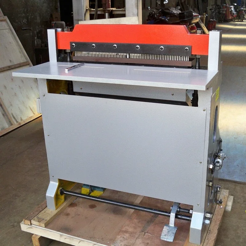 Punching machine, heavy duty, notebook desk calendar, coil loose-leaf book binding electric
