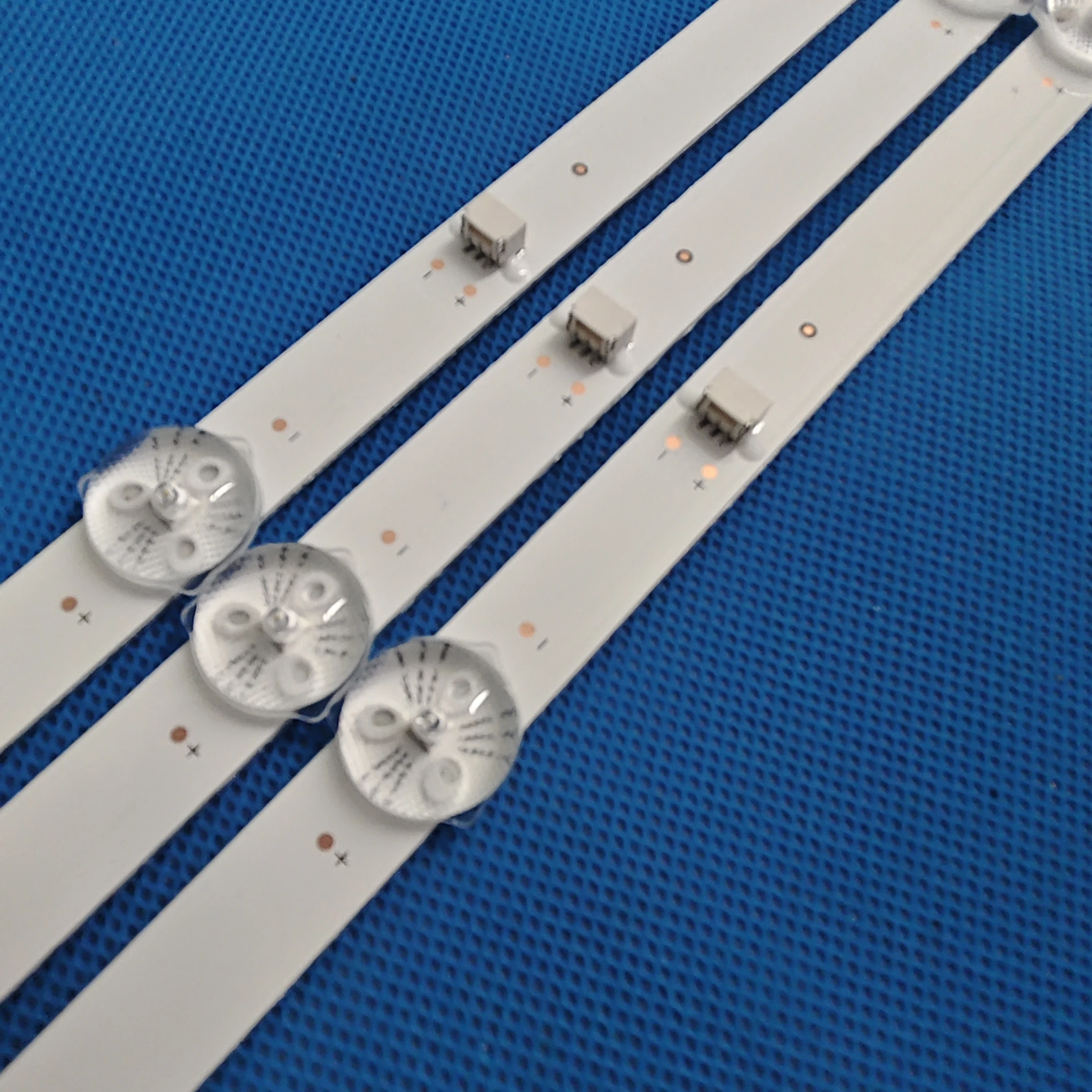 LED backlight strip For 42'' VOB 42DSQ-GB K420WDG A1 K420WD6 4708-K42WDG-A1113N01 Atvio 42gs-fatsc Hkp42sm2