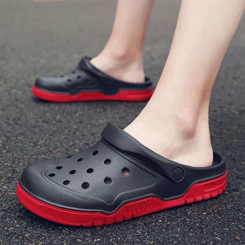 

New Men Sandals Crocks Summer Slippers Fashion Hole Shoes Crok Rubber Clogs Breathable Garden Shoes Classic Beach Flat Sandals