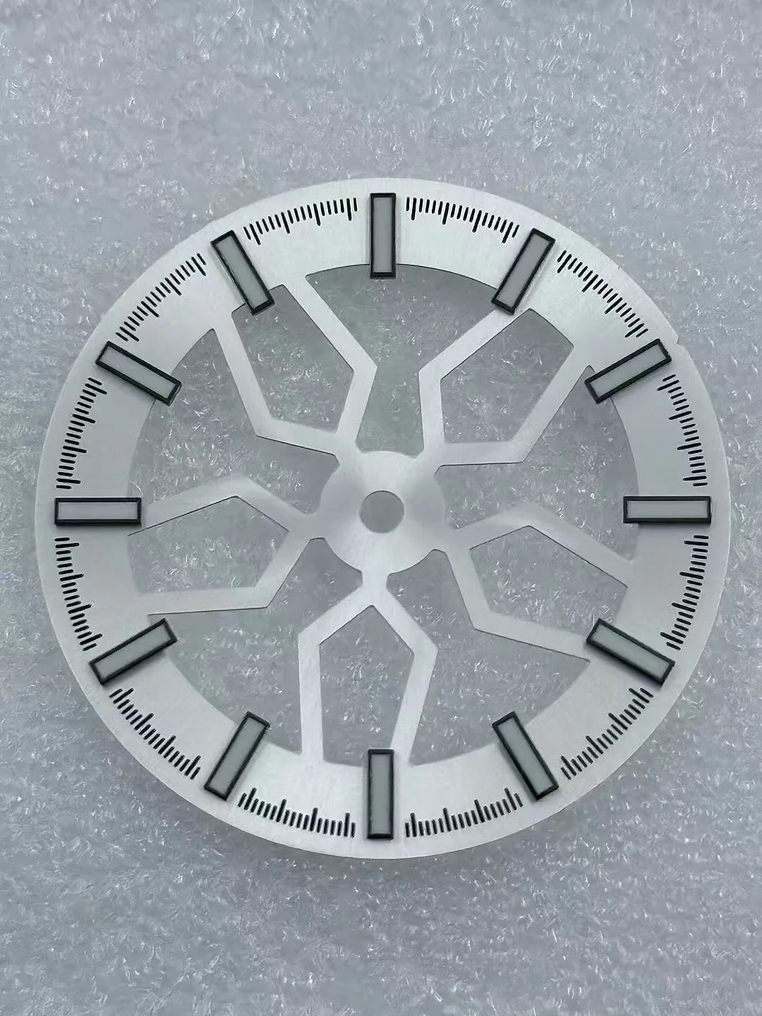 

Новые аксессуары для часов, буквальный циферблат с полой костью колеса диаметром 31,8 мм, зеленый светящийся свет