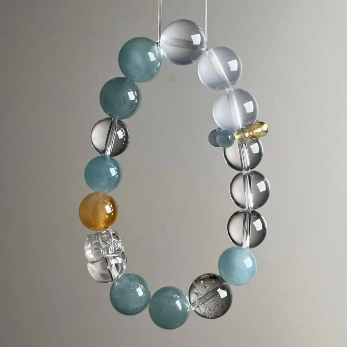 

Natural White Crystal Bracelet, Aquamarine Milk White Crystal Bracelet, Men's and Women's Fashion Jewelry.