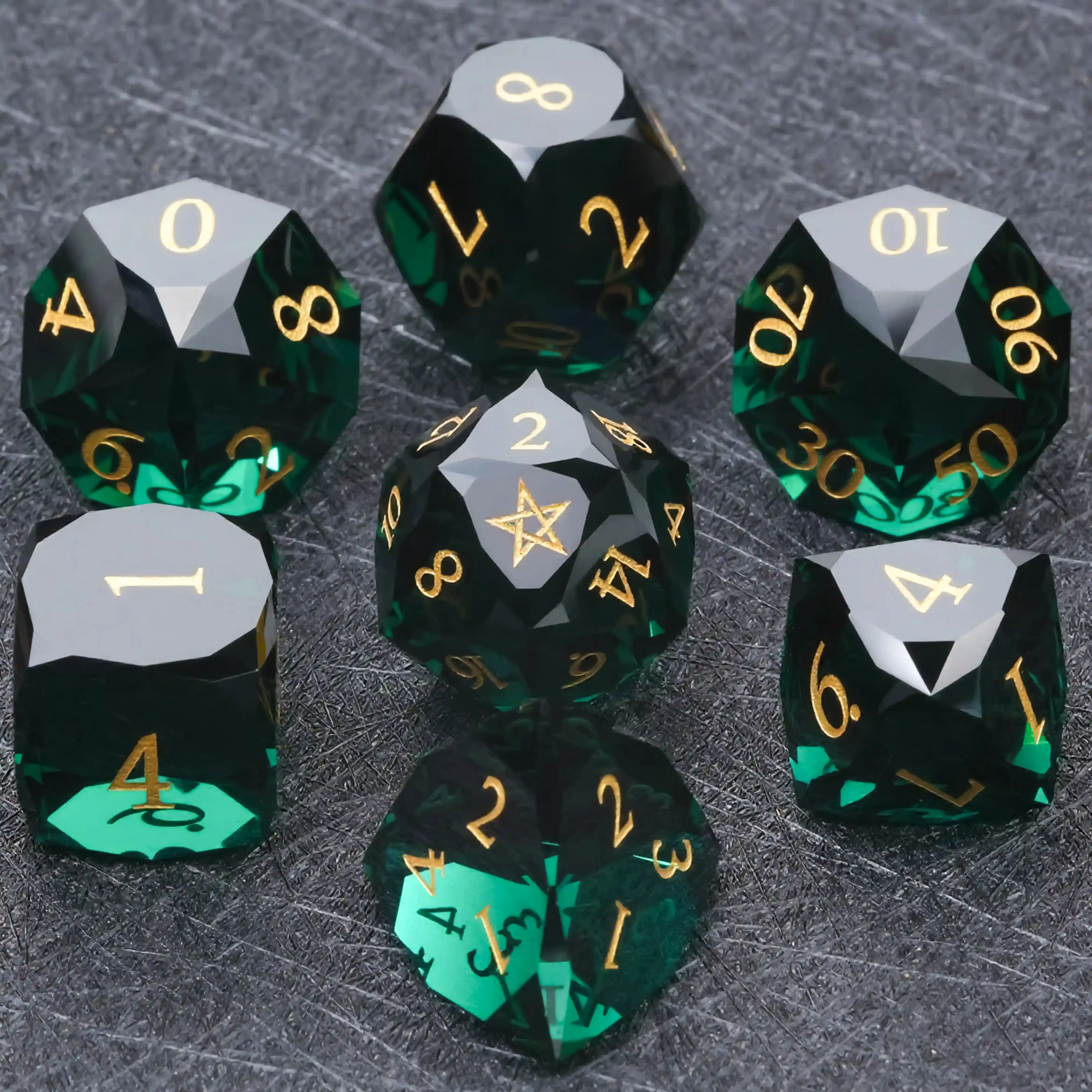 

1-7pcs DND Green Glass Gemstone Dice Set Golden Word Dice Multi-sided Polyhedral Dice for D&D Game COC Role Playing RPG Table