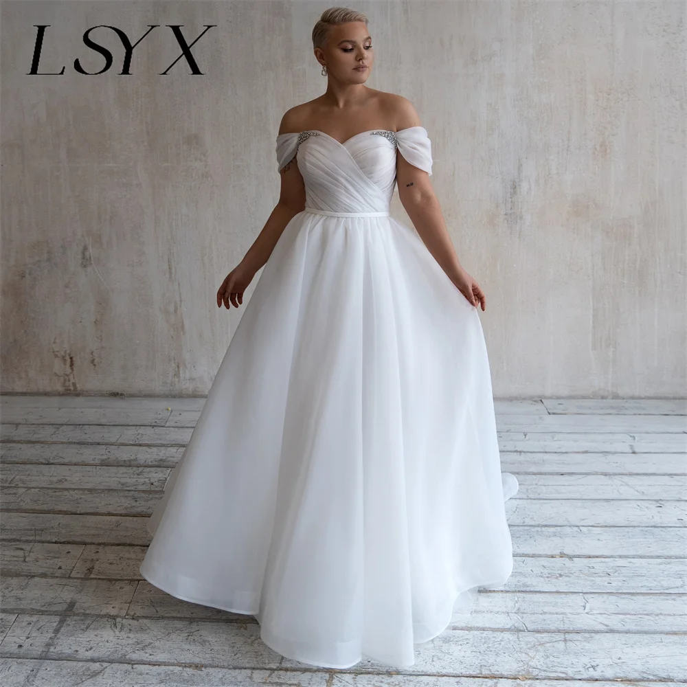 LSYX Princess Boho Off-Shoulder Rhinestone Pleats Tulle Wedding Dress Button Back A-Line Sweetheart Court Train Bridal Gown