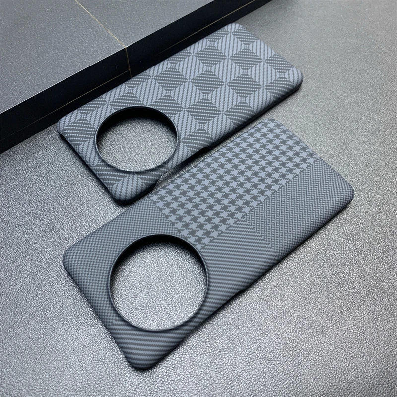 حافظة لهاتف Oneplus 12 13 ACE 2 3 5 Pro من ألياف الكربون الأصلية حافظة رفيعة للغاية غطاء مغناطيسي خفيف الوزن متين وقوي XKRQNQG