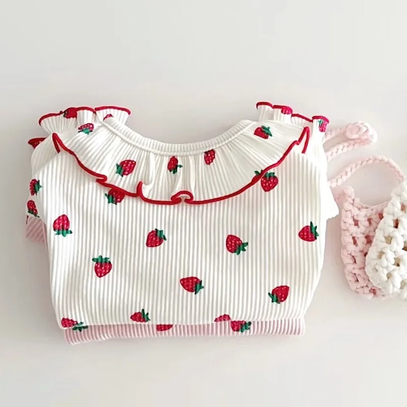 

White Strawberry Pet Vest Teddy Summer Two Legs Dress Bichon Frise Cute Short Sleeve Breathable Dog Clothes