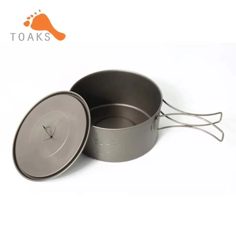 TOAKS 900ml Pot Titanium Camping Cookware Outdoor Can be Used As a Cup, Bowl and Pan POT-900-D130