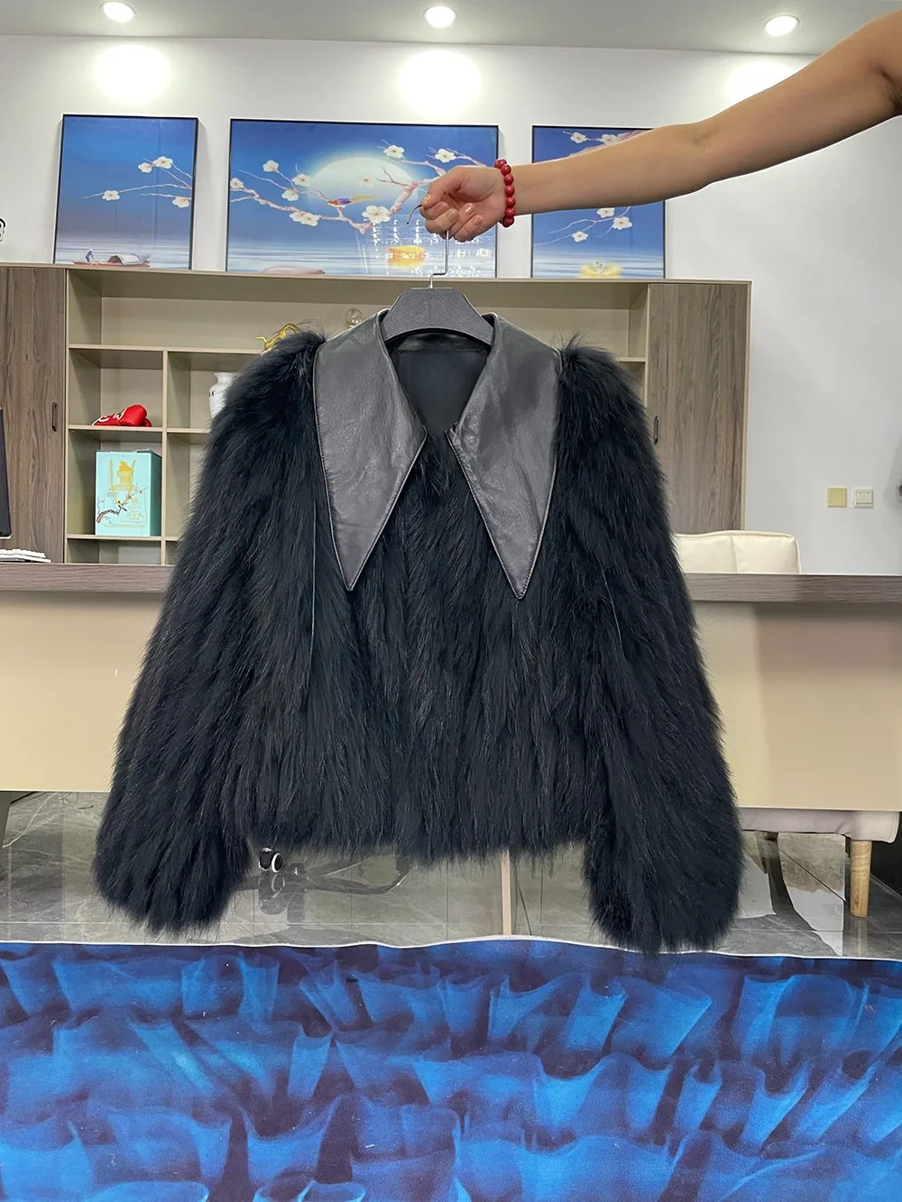 Hot Sales Women Short Suit Collar Coat Autumn Winter Real Raccoon Fur Striped Fur Stitched Fashion New High-end Raccoon Fur Coat