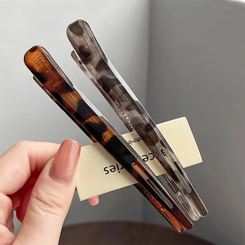 2/6 قطعة مشبك شعر لامع منقوش على شكل سلحفاة كلاسيكية مشبك منقار البط مستقيم للنساء تصميم يومي متعدد الاستخدامات أغطية رأس مزخرفة #4