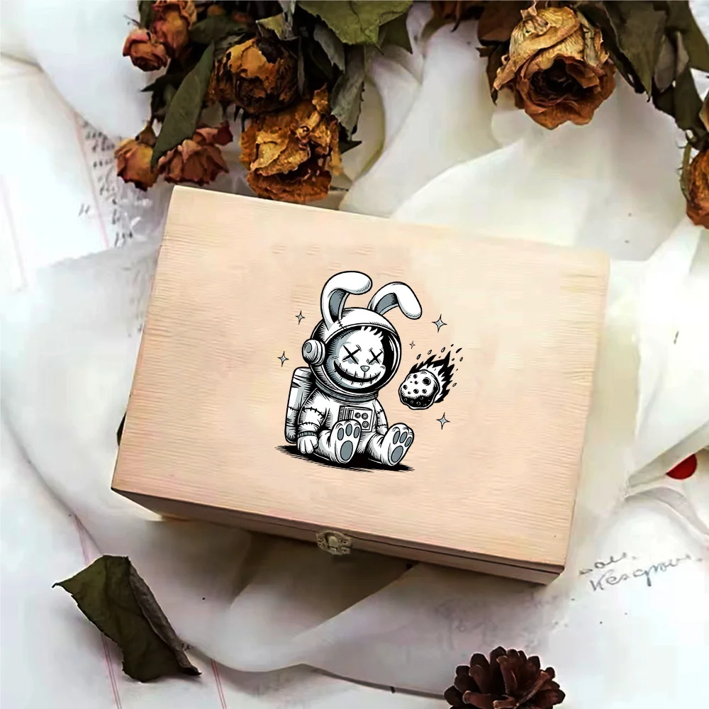 Vintage Metal Buckle Wooden Case High Quality Miscellaneous Storage Box Flip Top Durable Craft Cartoon Rabbit Pattern